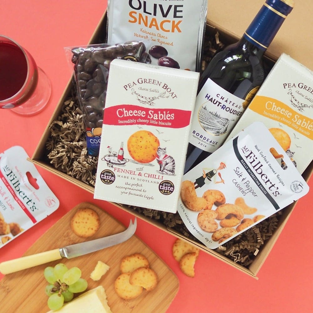 The Father’s Day Wine And Nibbles Gift Hamper